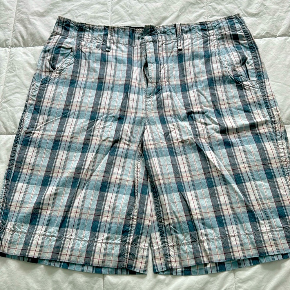 Nobo Plaid Shorts Size 42